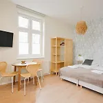 Apartman Victus Cosy Close To The In By Renters Sopot