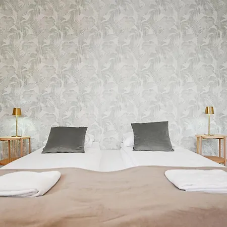 Victus Cosy Close To The In By Renters *